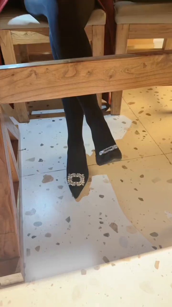 Black-Stockinged Beauty with Perfect Legs and Perky Butt Tempts at a Restaurant! Seductive High-Heel Mukbang Gets Wet and Climaxes