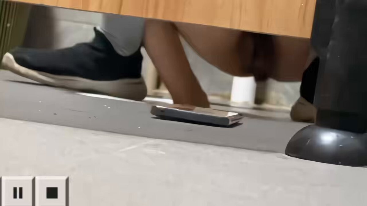 “爱干净的小女孩” 