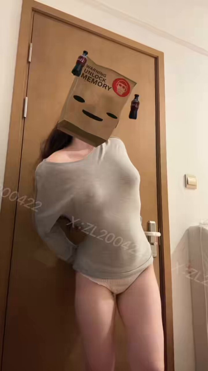 谁来入tg群☺️ #抖音风裸舞系列 #TikTok 




 