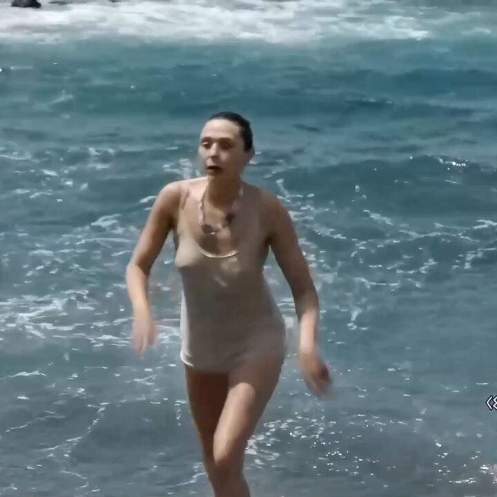 Chudai.....🍌🍌
#nsfw #sex #porn  #hentai #squirt #pussy #goon #anal #milf #holes #destroyed 