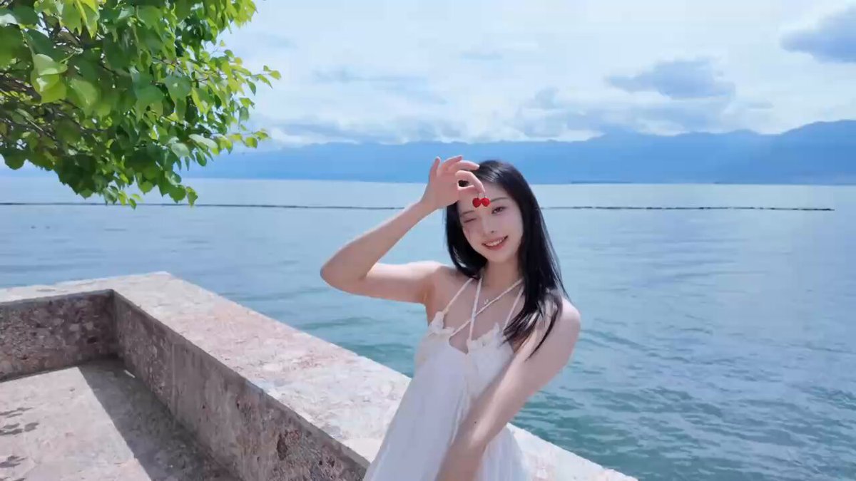 🟡Club de Citas Meituan💌✈️Atención al Cliente: El servicio de atención al cliente de Meituan recibió una llamada de #Zhizhi, una estudia...