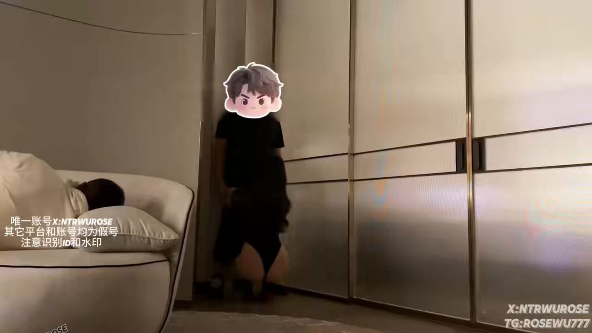 Hochwertige Originalinhalte der Peach Blossom Community 👉 Tägliches Ranking vom 23. Oktober – 3️⃣ Bilder 1–4 Originalinhalte der Peach B...