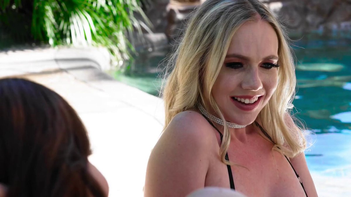 Chudai...💦💦 #nsfw #sex #porn #naked #nudes #henatai #squirt #anal #holes #destroyed 