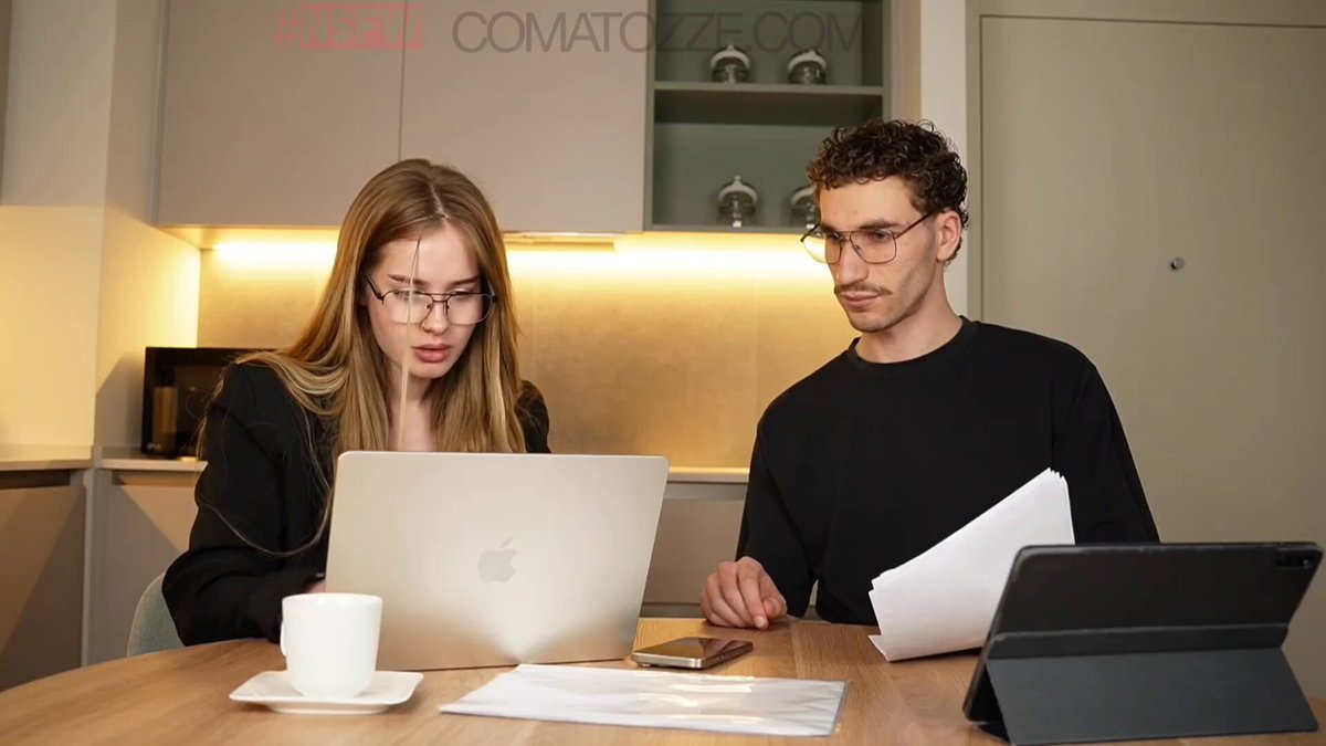 Chudai 🌶️ 🌶️ 

#nsfw #sex #porn #naked #nudes  #squirt #pussy #goonshot 