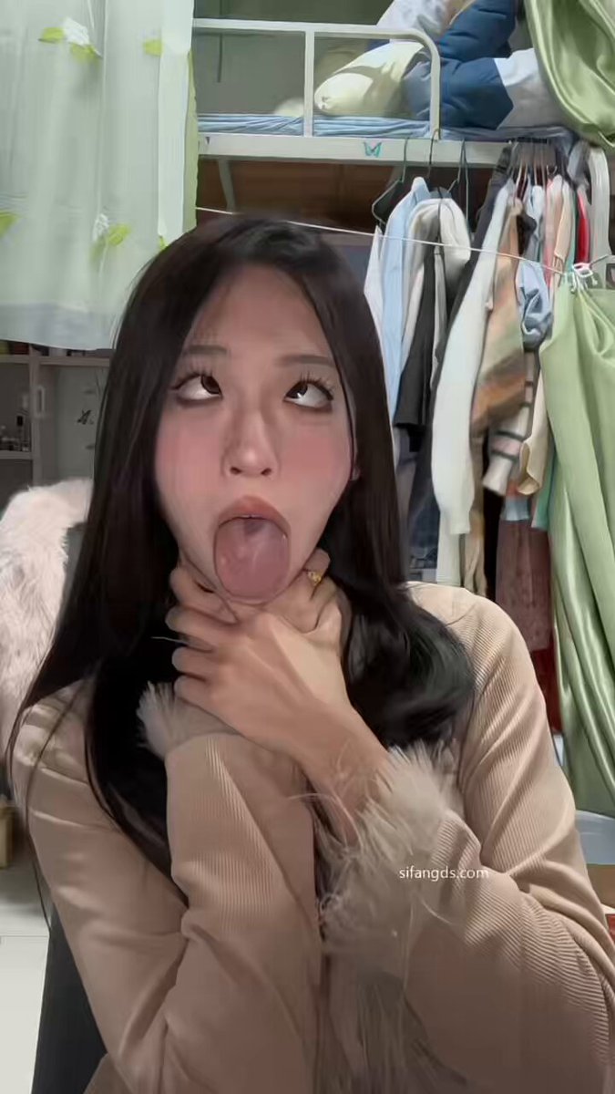 无实物表演✌️🥵✌️ 