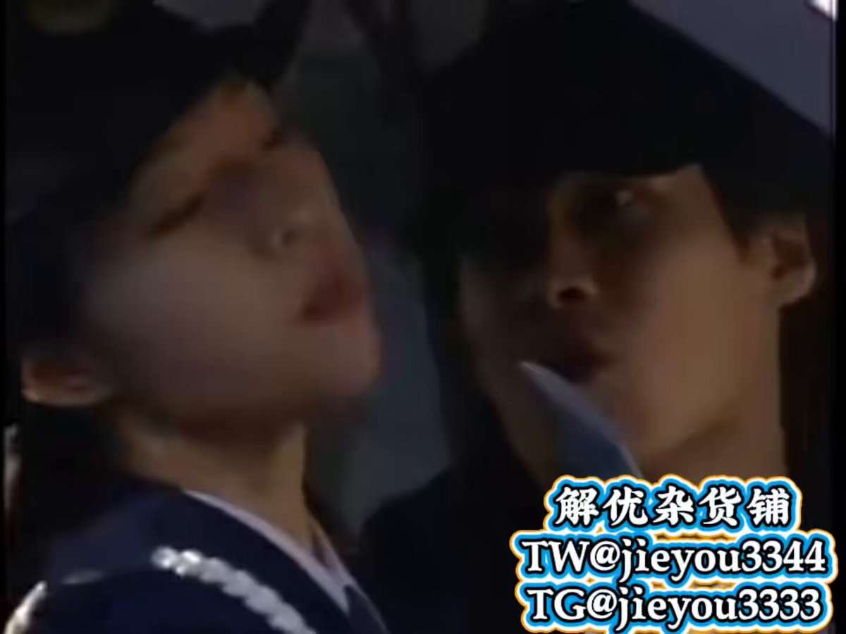 昭和女警出任务处理交通事故，反被带上车持刀威胁带回家直接强j的剧情，以前的剧情都做得比现在牛逼


 
  