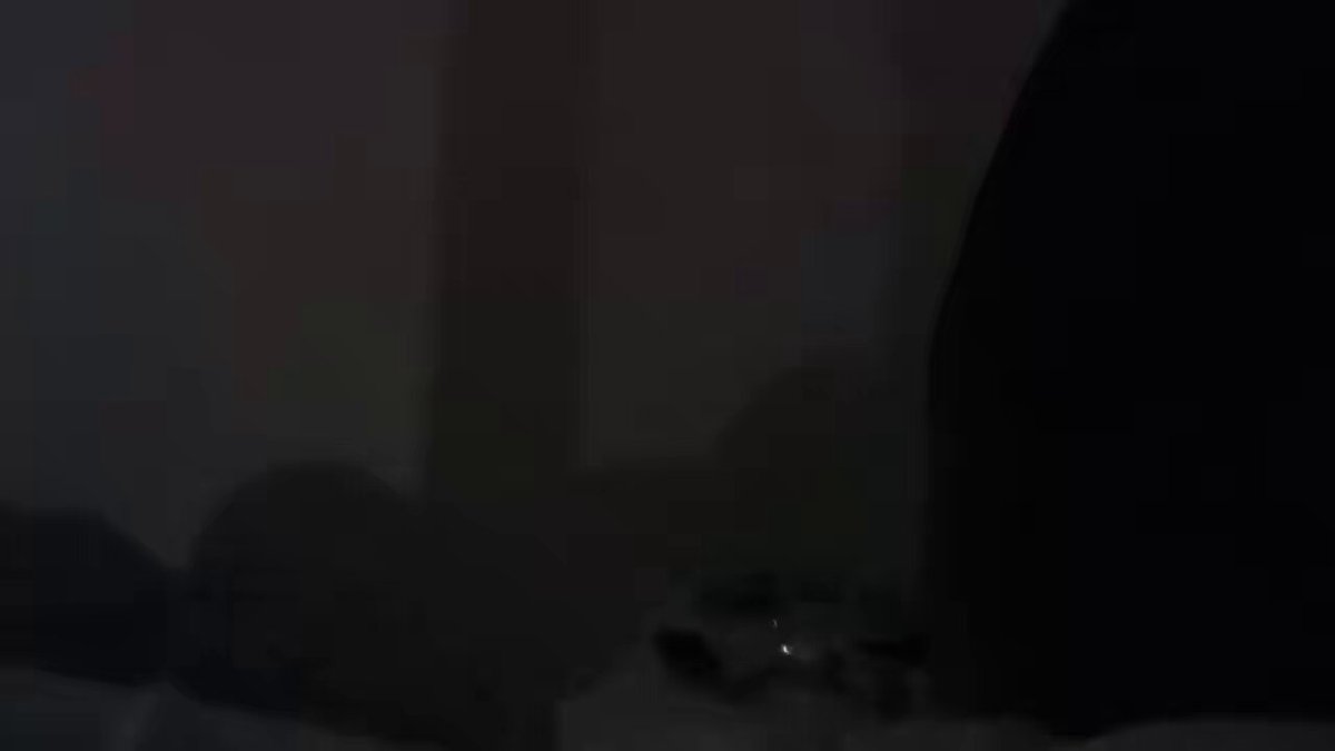 暗夜床上狂野乳交！巨乳美女夹爆大屌高潮喷汁