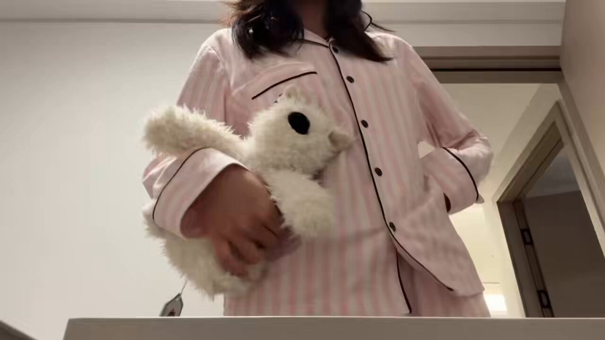 早安
推送 
#人体模特 #反差 #puppy #m #私房模特 #ddlg 