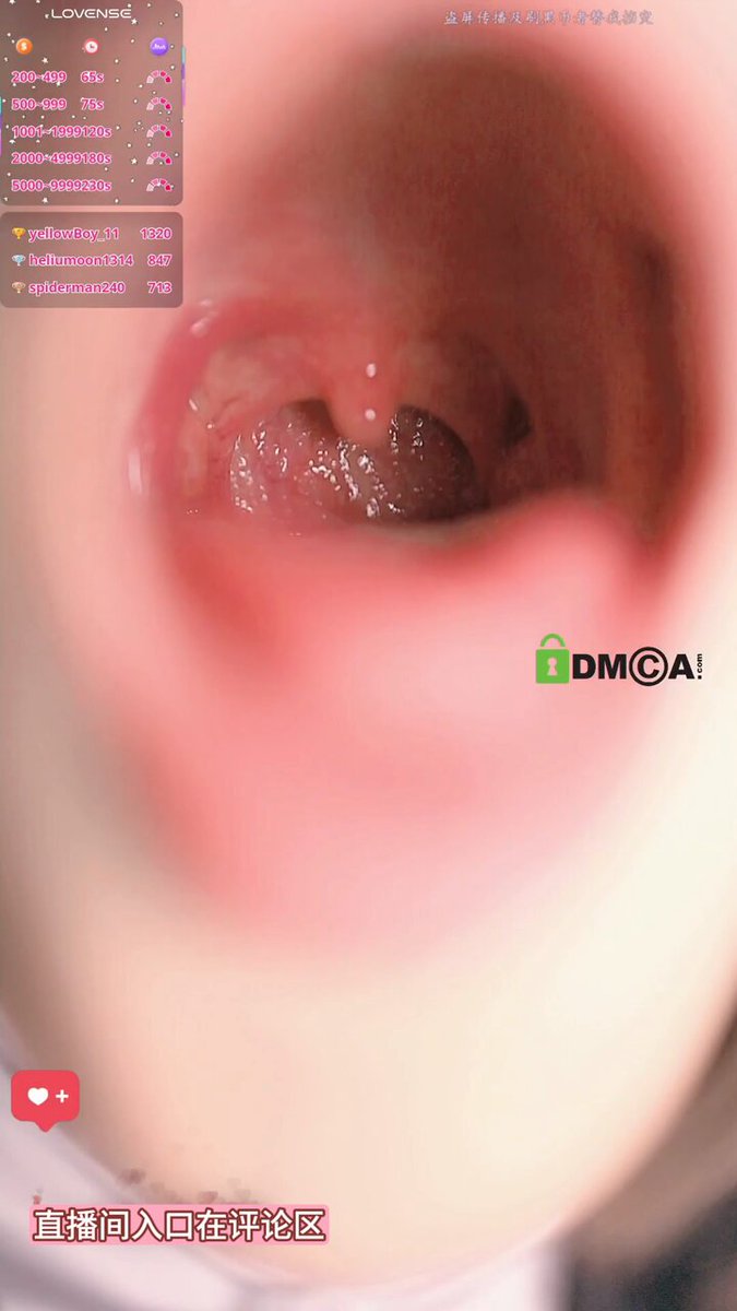 绿帽男友就喜欢看到这种画面吧～平日里贴心的可爱的～连亲吻都要哀求许久的～ 