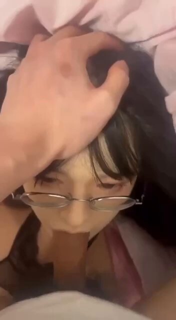 Glasses-Wearing Beauty on the Bed Has Her Pussy Violently Fingered and Squirts Wildly!