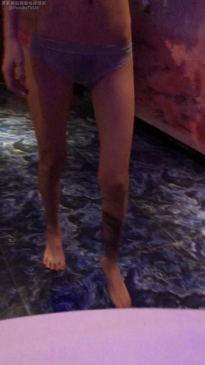 Nightclub Sexy Beauty's Panty Slip Shows Off Long Legs and Perky Butt